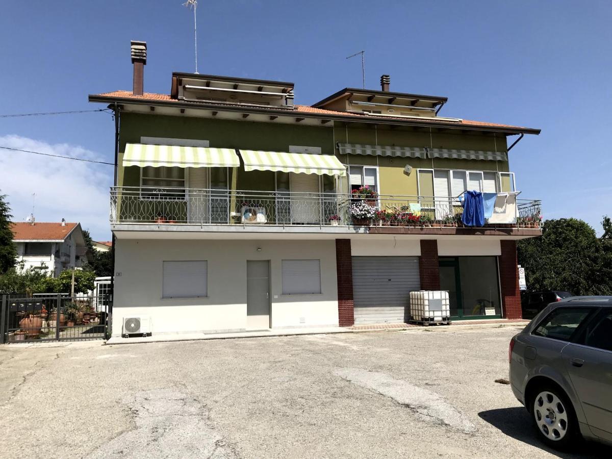 Апартаменты Bilocale Della Pippi San Clemente Sant'Andrea in Casale Экстерьер фото